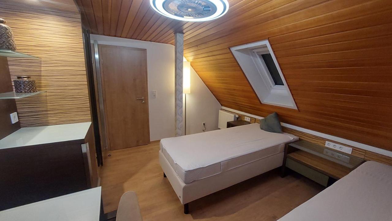 Ferienwohnung Wohnambiente Selb Exterior foto